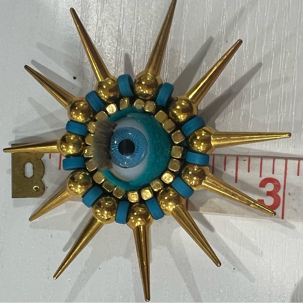 Sunburst Turquoise and Gold Eyeball Brooch - Designer Statement Jewelry - Picture 3 of 7